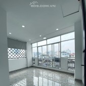 Bán gấp nhà 3 tầng, Đường Đặng Văn Bi. Bình Thọ, Thủ Đức, 69m2, giá rẻ.